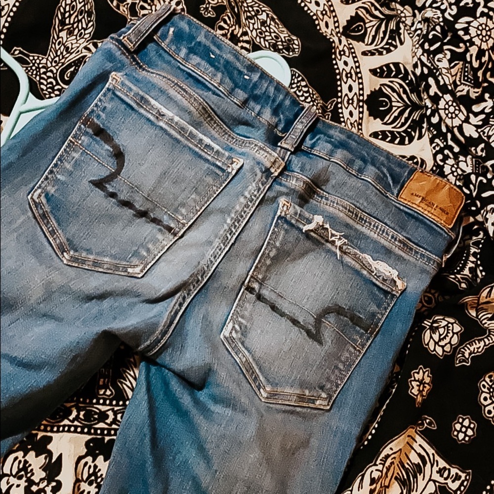 American Eagle super stretch jeans